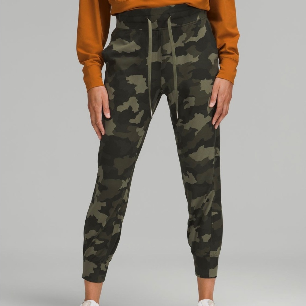Ready to rulu joggers